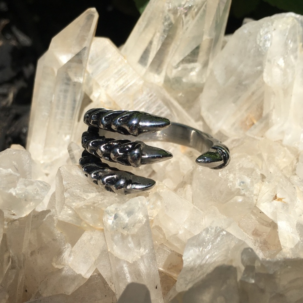 3 “MYSTERY” Rings - 💍💍💍 - Picture 4 of 13